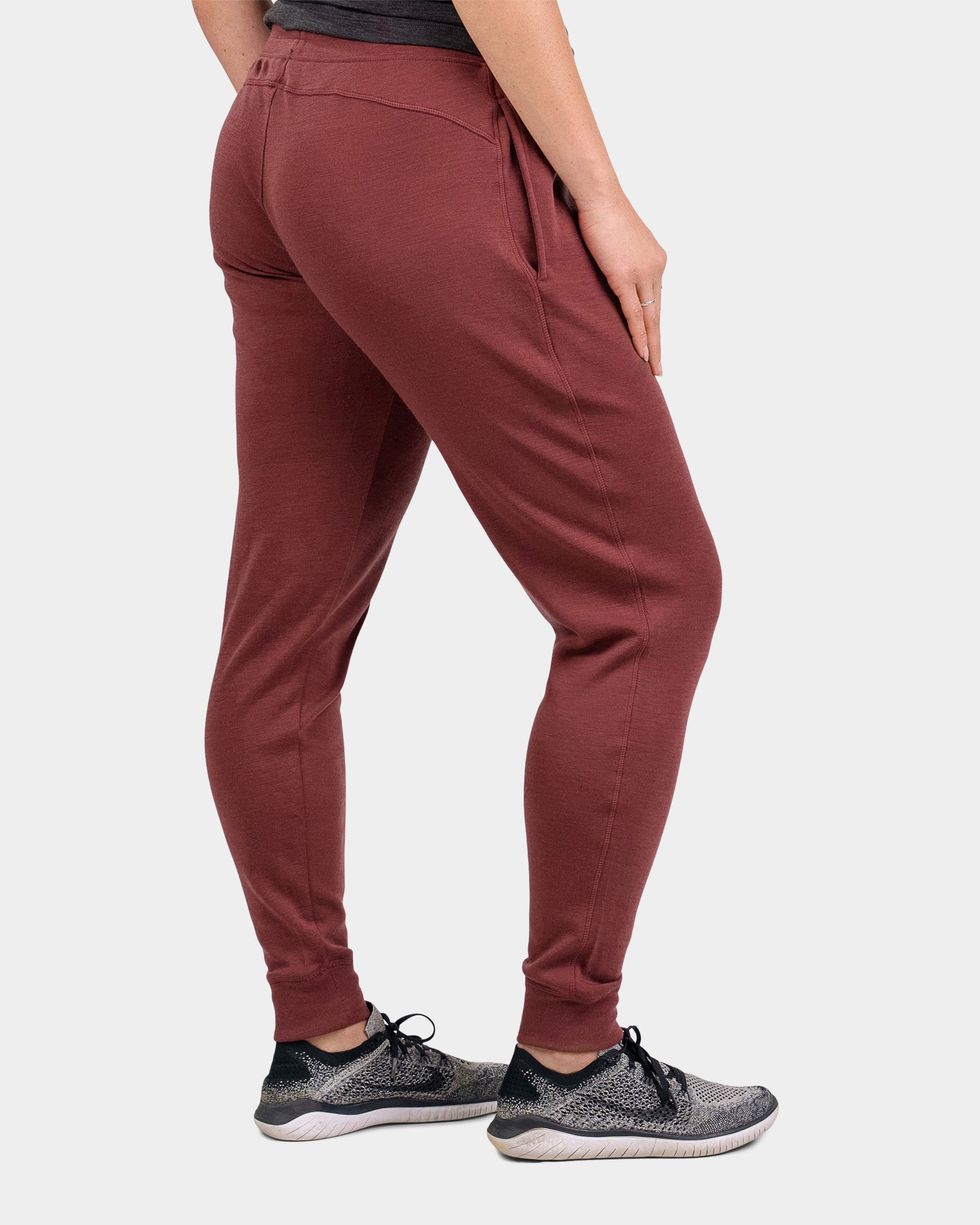 Lululemon Burgundy/Red Merlot leggings. Size 6. Great condition. Has  pockets.